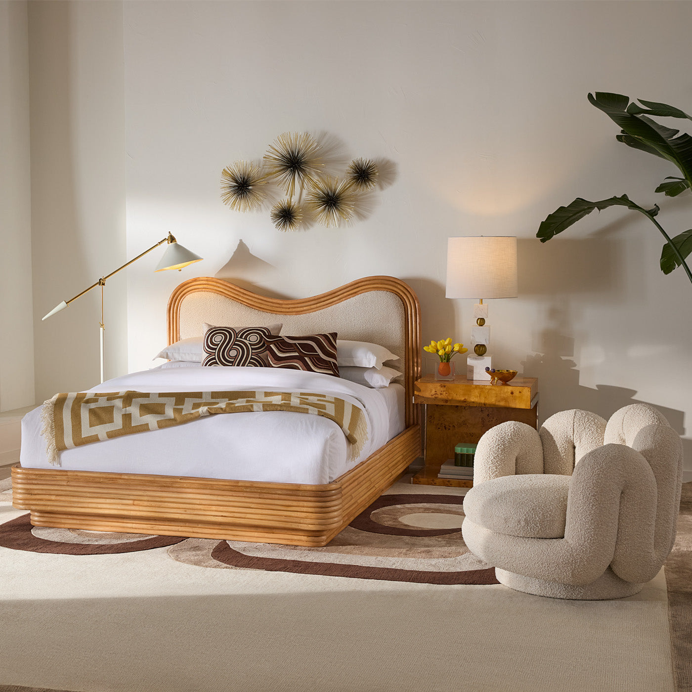 Riviera King Wave Bed